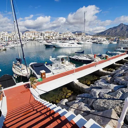 Апартаменти Playas Del Duque - Puerto Banus -